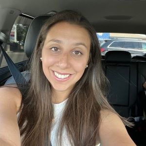 Meet your Posher, Amanda